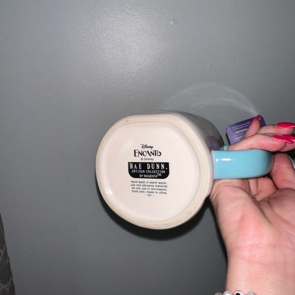 🆕 Encanto Rae Dunn Mug - Picture 4 of 4